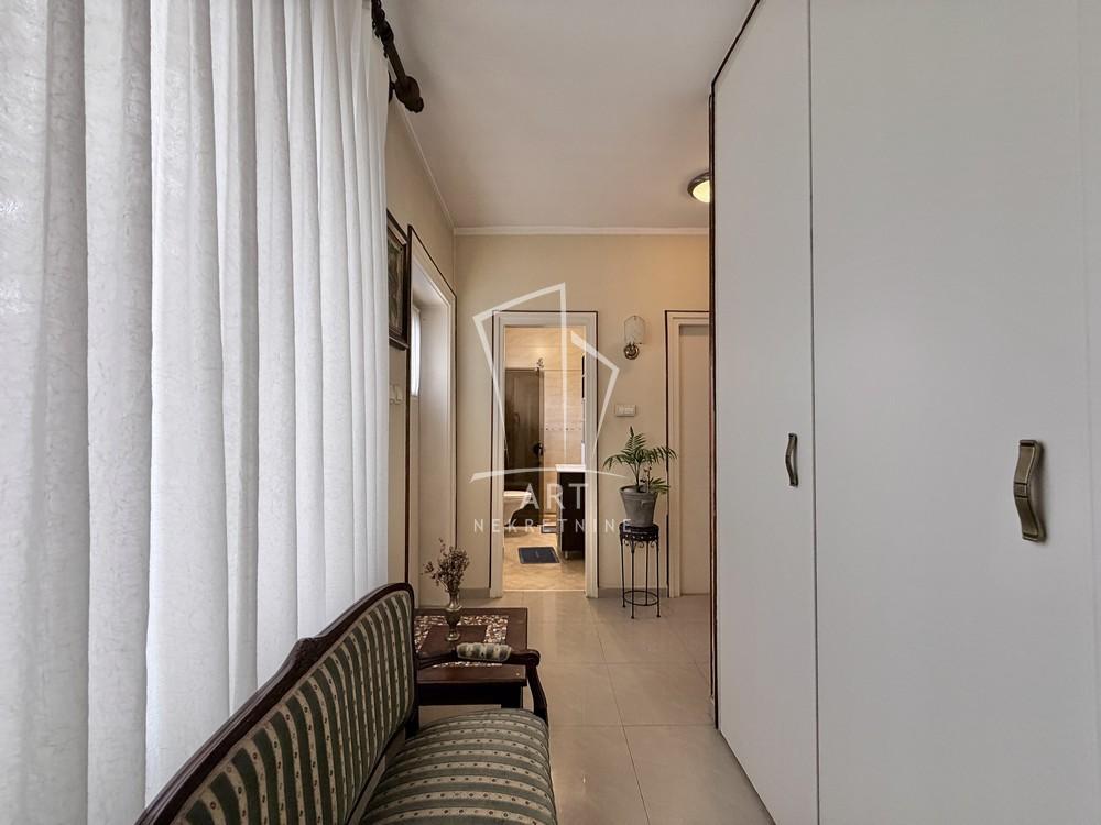 Slika 11 - Mihaila Avramovića, Petoiposoban stan na prodaju, 214m2, 1.380.000€