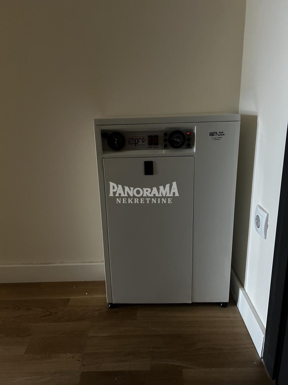 Slika 9 - Srđana Kneževića, Trosoban stan na prodaju, 60m2, 147.000€