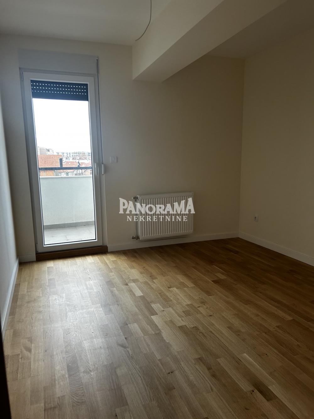 Slika 8 - Srđana Kneževića, Trosoban stan na prodaju, 60m2, 147.000€