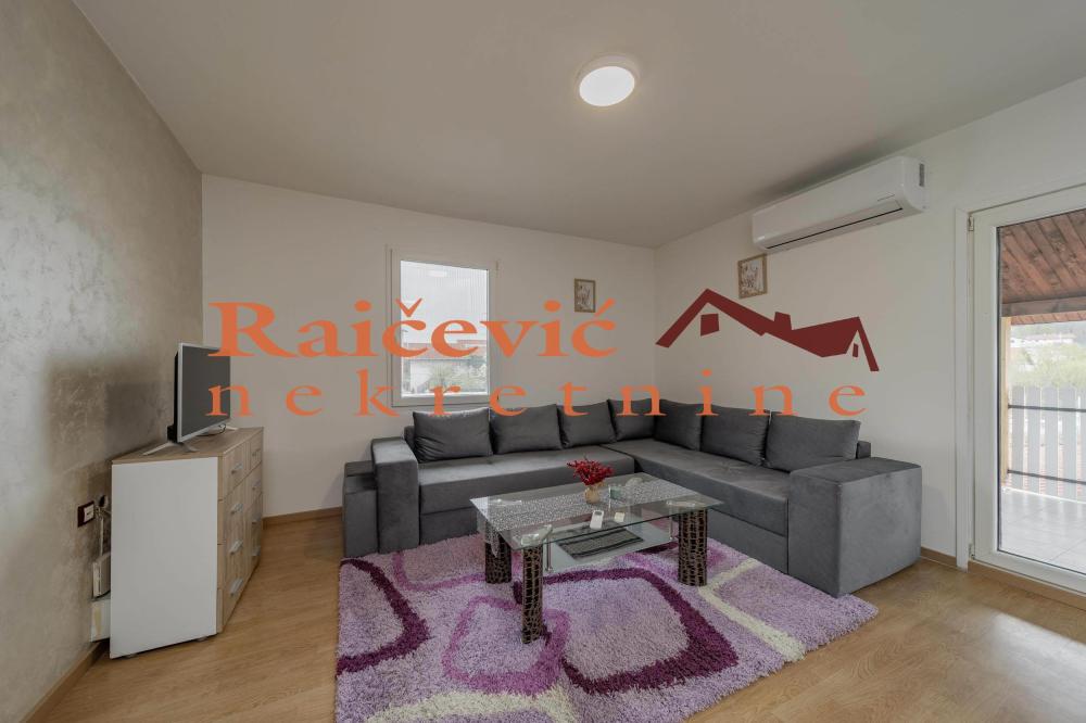 Slika 3 - Sinjska, Troiposoban stan za izdavanje, 117m2, 600€