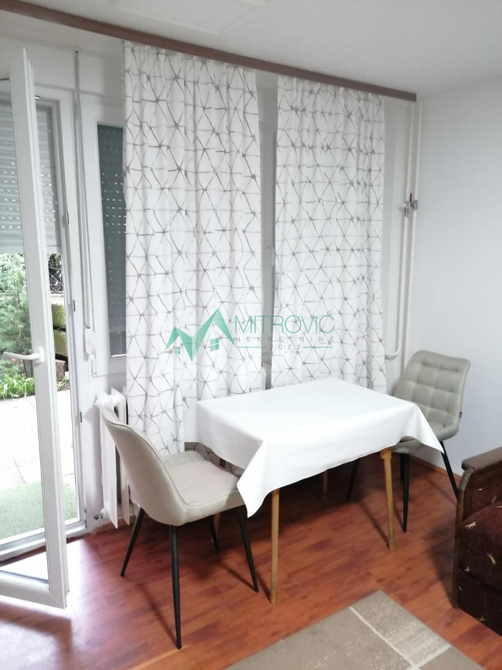 Slika 4 -  Stan za izdavanje, 32m2, 300€