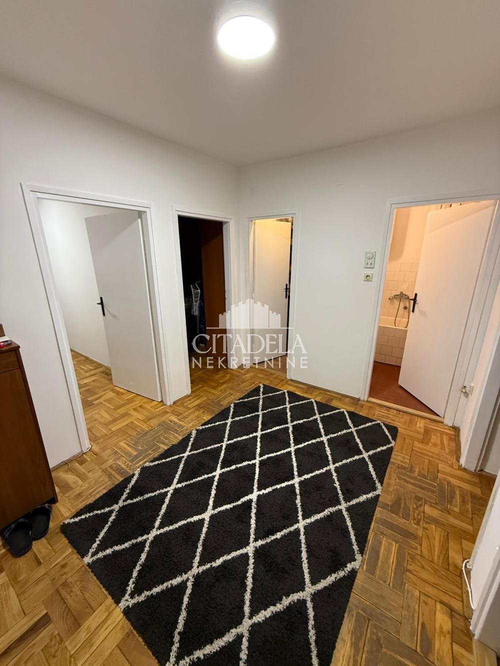 Slika 5 - Triše Kaclerovića, Trosoban stan na prodaju, 71m2, 270.000€