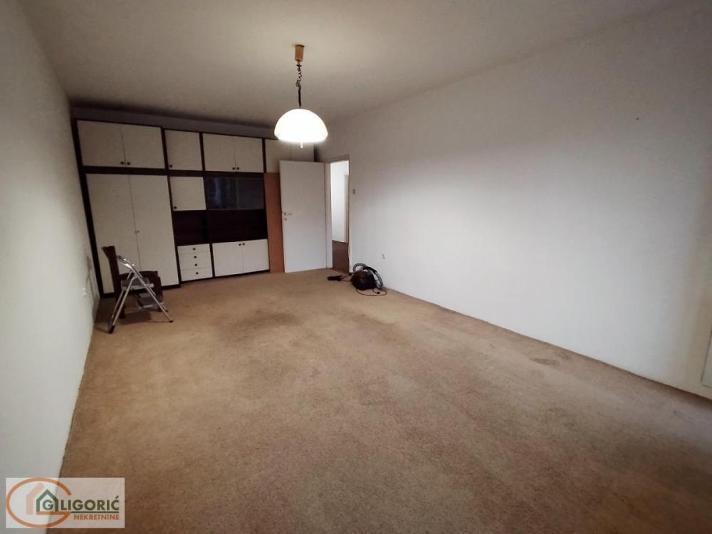 Slika 6 - Nehruova, Trosoban stan na prodaju, 94m2, 340.000€