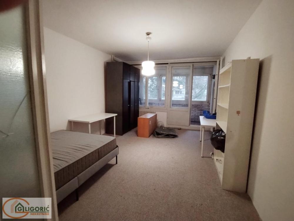 Slika 5 - Nehruova, Trosoban stan na prodaju, 94m2, 340.000€