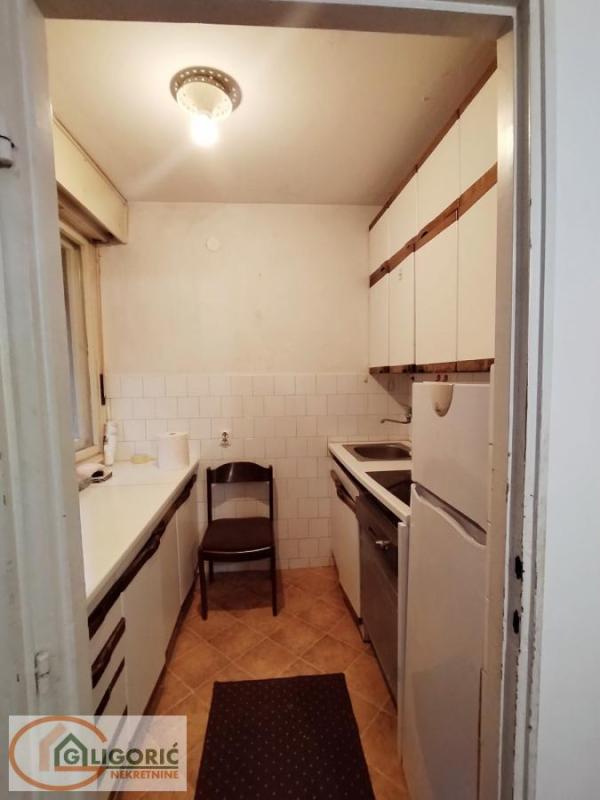 Slika 8 - Nehruova, Trosoban stan na prodaju, 94m2, 340.000€