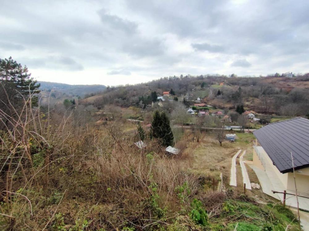 Slika 8 -  Plac na prodaju, Sremska kamenica - Popovica, , 44.000€