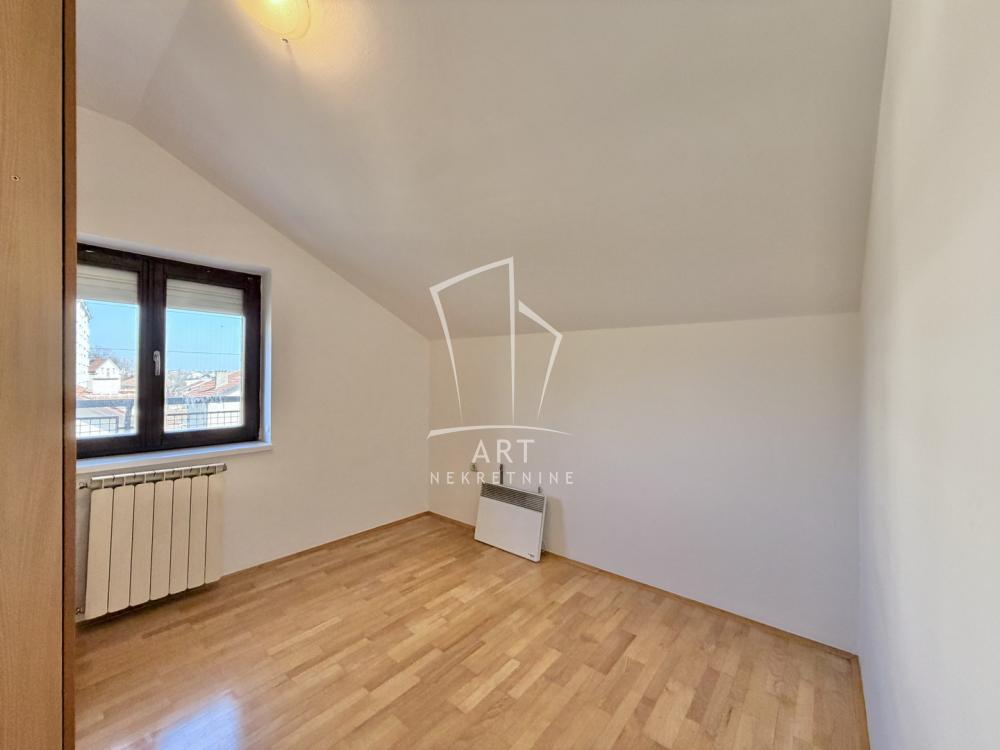 Slika 2 - Vitanovačka, Trosoban stan za izdavanje, 91m2, 700€