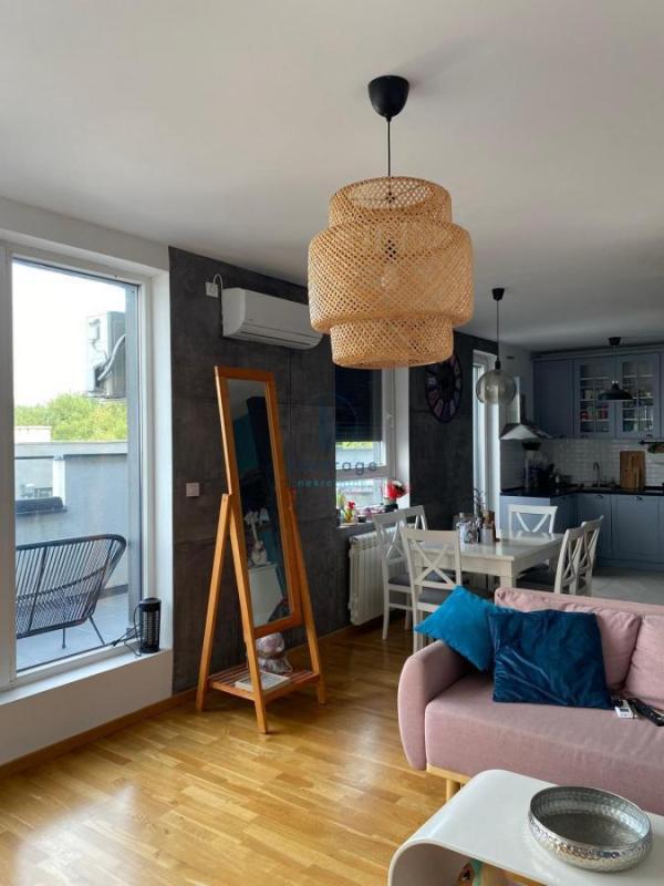 Slika 2 - Mirka Milojkovića, Četvorosoban stan na prodaju, 106m2, 279.900€