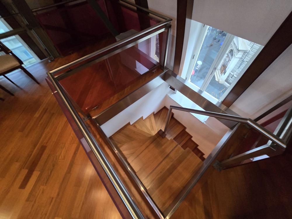 Slika 8 - Knez Mihailova, Šestosoban stan za izdavanje, 210m2, 3.500€