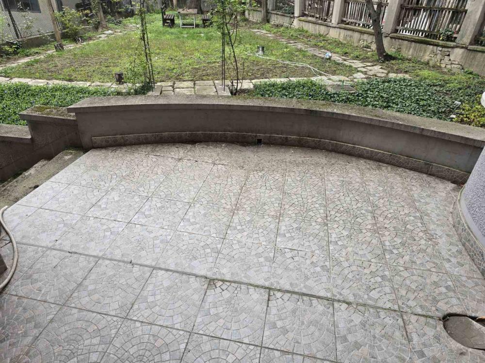 Slika 8 - Stojana Novakovića, Četvorosoban stan za izdavanje, 100m2, 950€