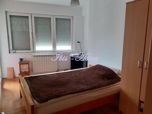 Slika 7 - Dimitrija Tucovića, Trosoban stan za izdavanje, 70m2, 600€