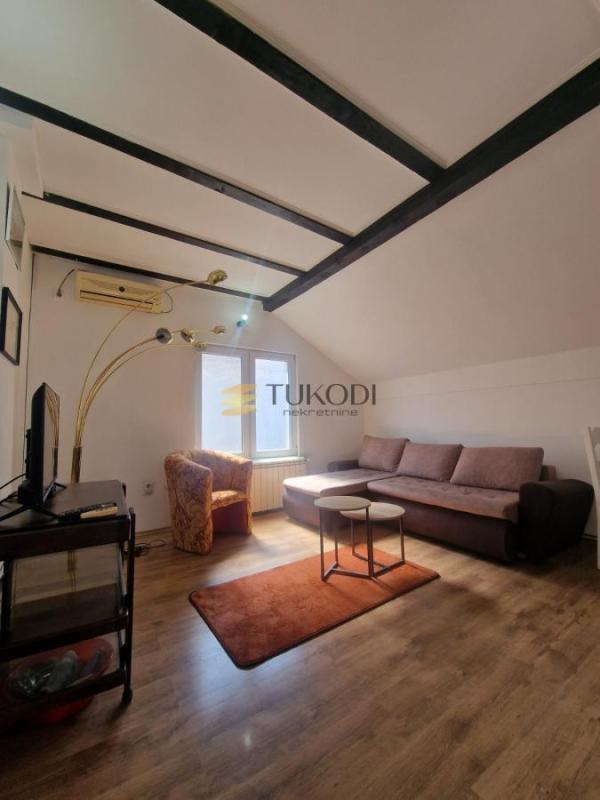 Glavna slika -Dvoiposoban stan za izdavanje, 63m2, 450€