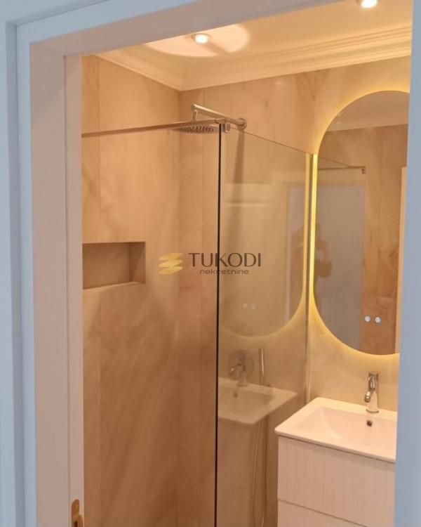 Slika 10 - Jednoiposoban stan na prodaju, 43m2, 200.000€