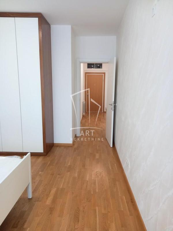 Slika 4 - Jurija Gagarina, Dvosoban stan za izdavanje, 70m2, 800€