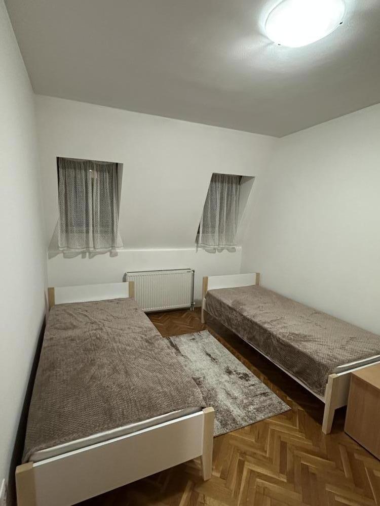 Slika 5 - Jovana Subotića 4, Dvosoban stan za izdavanje, 55m2, 400€