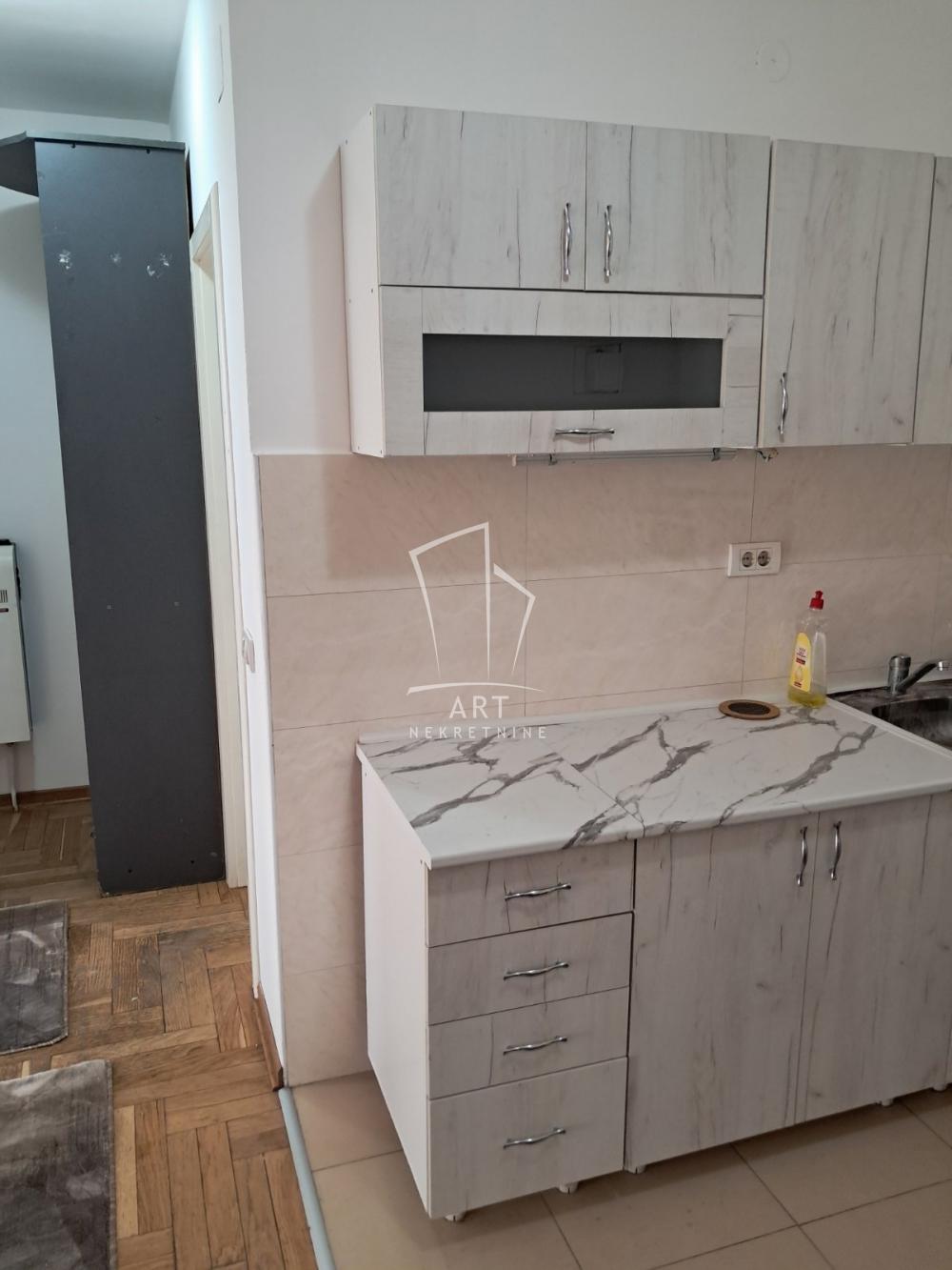 Slika 5 - Mirijevsko Brdo, Jednoiposoban stan za izdavanje, 37m2, 350€