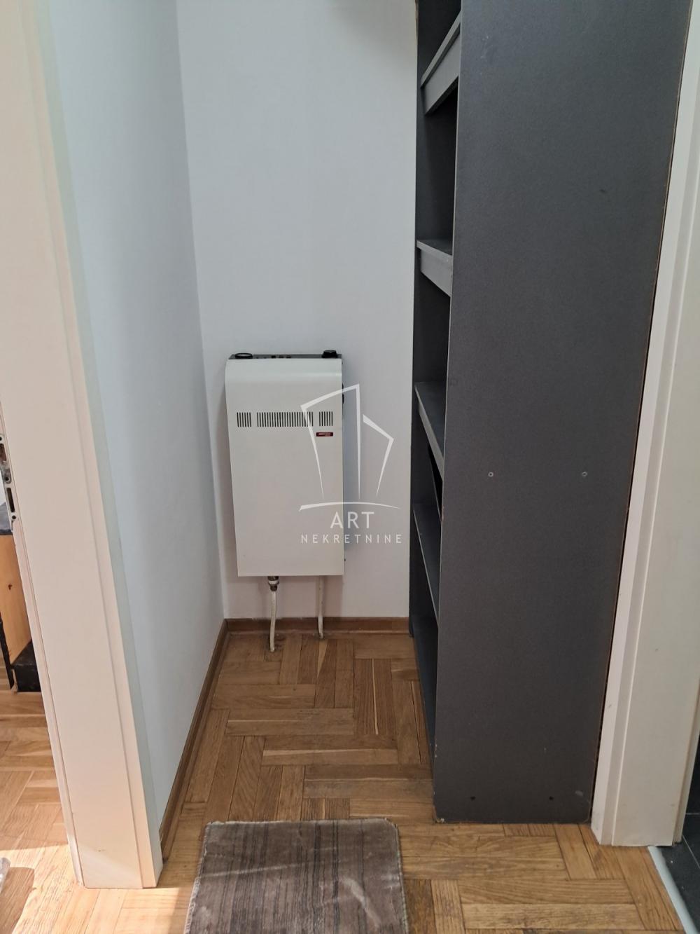 Slika 6 - Mirijevsko Brdo, Jednoiposoban stan za izdavanje, 37m2, 350€