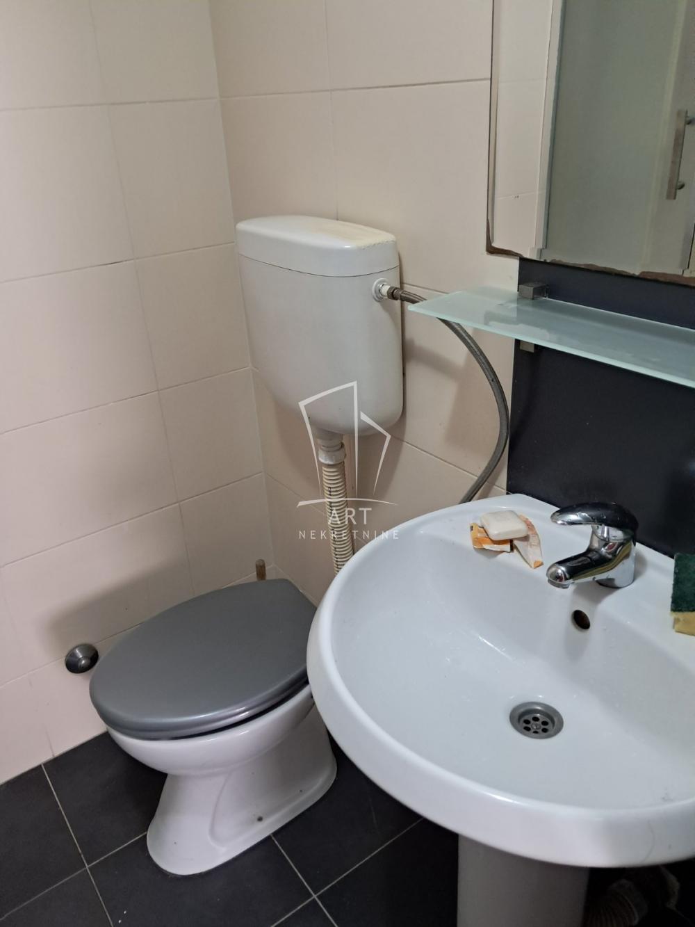 Slika 7 - Mirijevsko Brdo, Jednoiposoban stan za izdavanje, 37m2, 350€