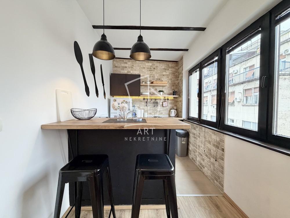 Slika 4 - Maršala Birjuzova, Petoiposoban stan za izdavanje, 137m2, 1.500€