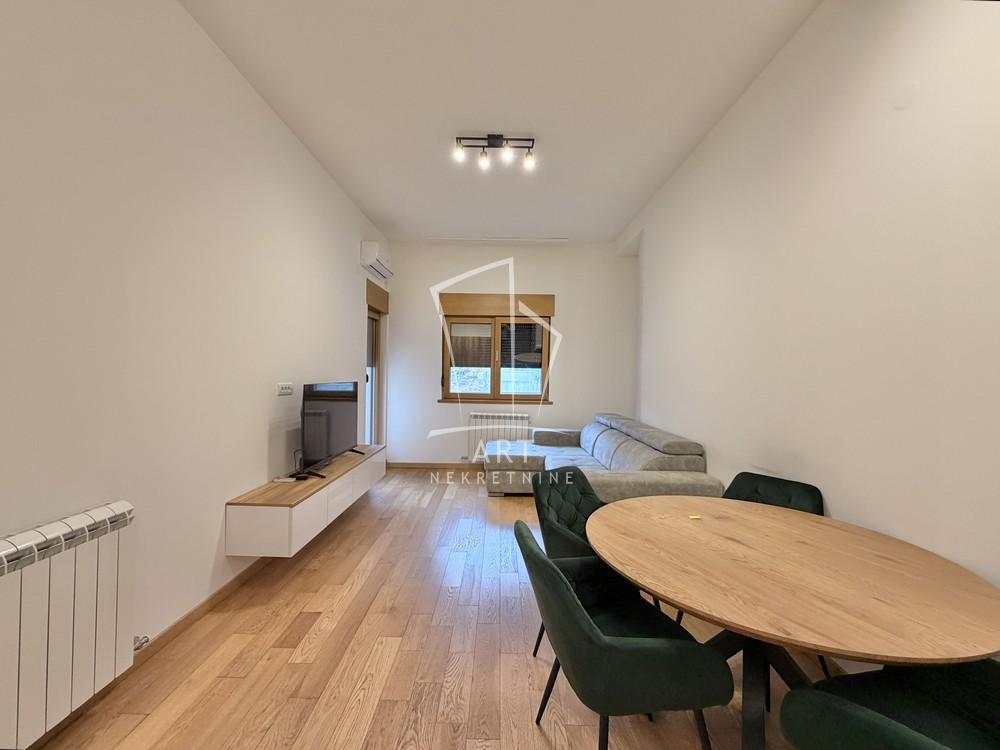 Slika 1 - Milisava Đurovića, Dvosoban stan za izdavanje, 45m2, 700€