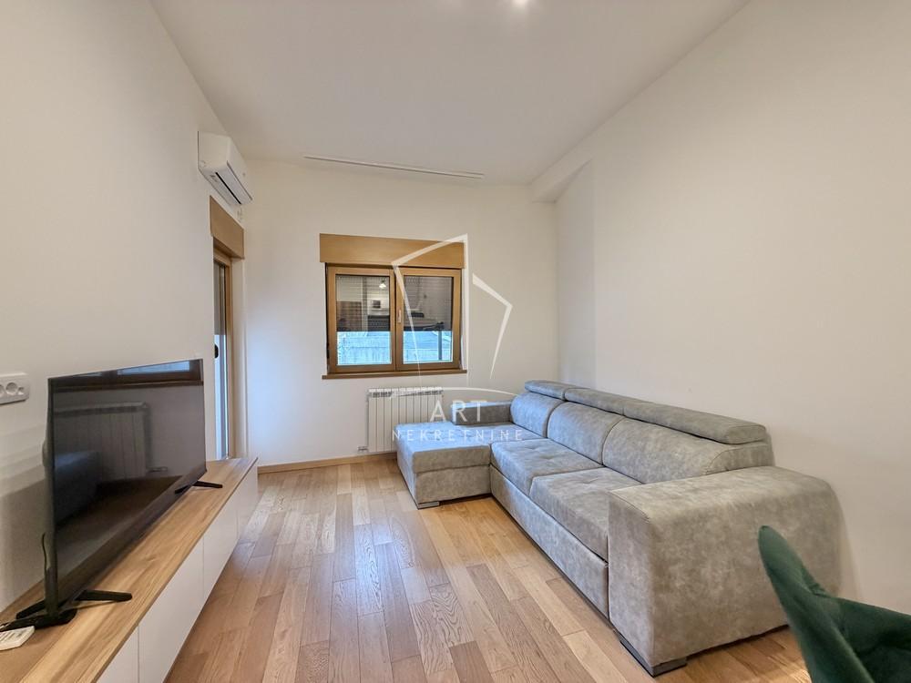 Glavna slika -Milisava Đurovića, Dvosoban stan za izdavanje, 45m2, 700€