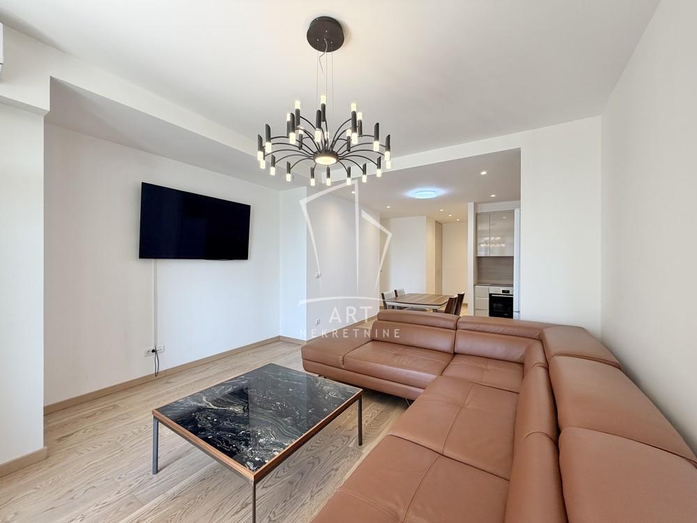 Slika 3 - Bulevar Vudroa Vilsona, Trosoban stan na prodaju, 81m2, 385.000€