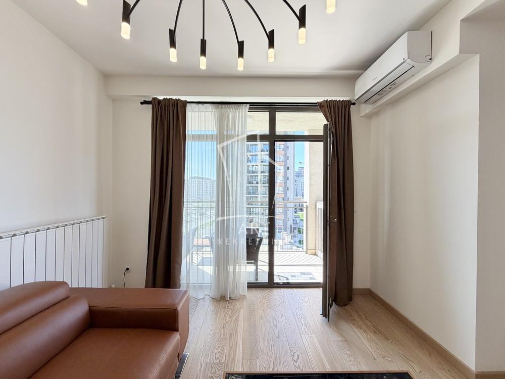 Slika 2 - Bulevar Vudroa Vilsona, Trosoban stan na prodaju, 81m2, 385.000€