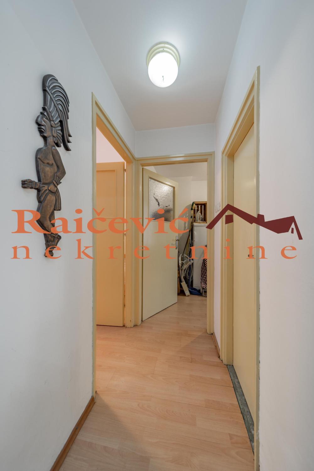 Slika 11 - Ruzveltova, Trosoban stan na prodaju, 55m2, 179.000€