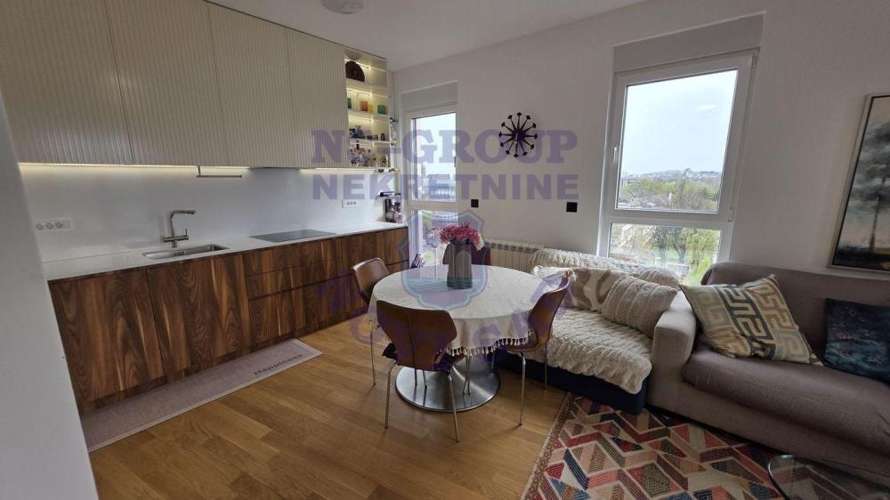 Slika 9 - Četvorosoban stan na prodaju, 84m2, 288.570€