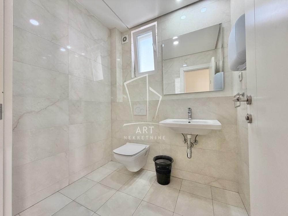 Slika 11 - Vojislava Vučkovića, Troiposoban stan za izdavanje, 116m2, 2.000€