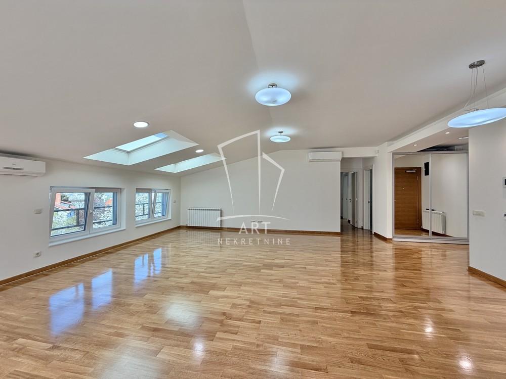 Slika 2 - Vojislava Vučkovića, Troiposoban stan za izdavanje, 116m2, 2.000€