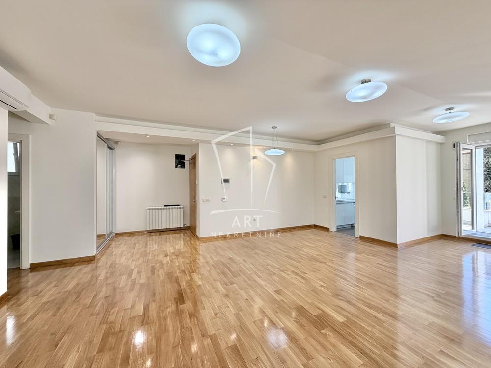 Slika 4 - Vojislava Vučkovića, Troiposoban stan za izdavanje, 116m2, 2.000€