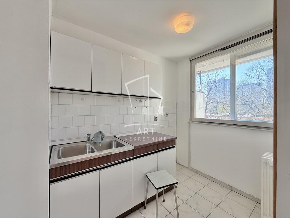 Slika 7 - Bulevar Arsenija Čarnojevića, Dvoiposoban stan na prodaju, 58m2, 210.000€