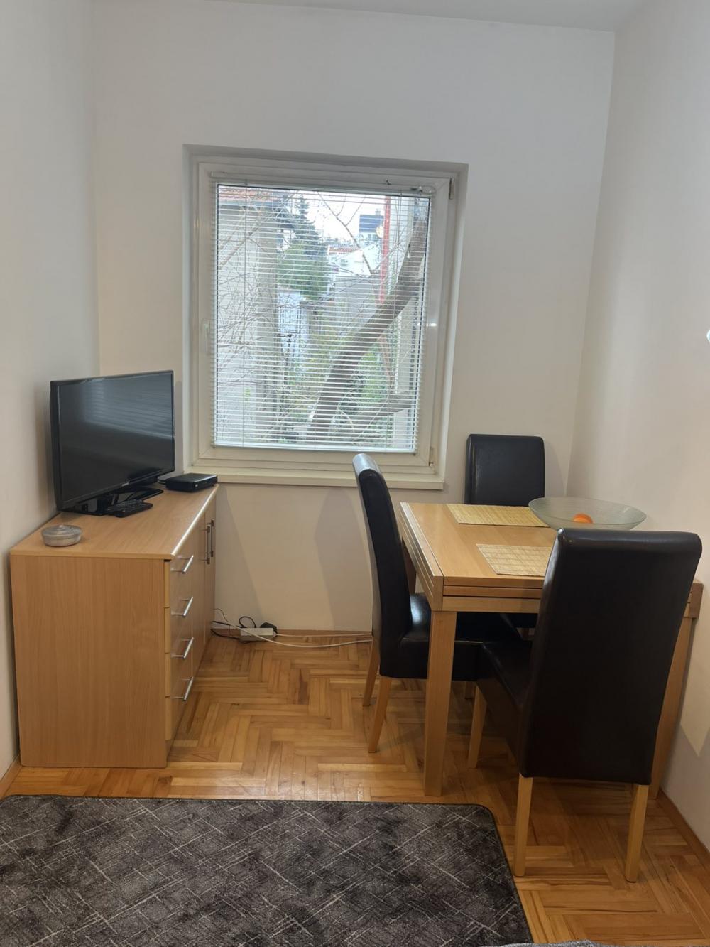 Slika 3 - Dimitrija Tucovića, Jednosoban stan za izdavanje, 28m2, 400€