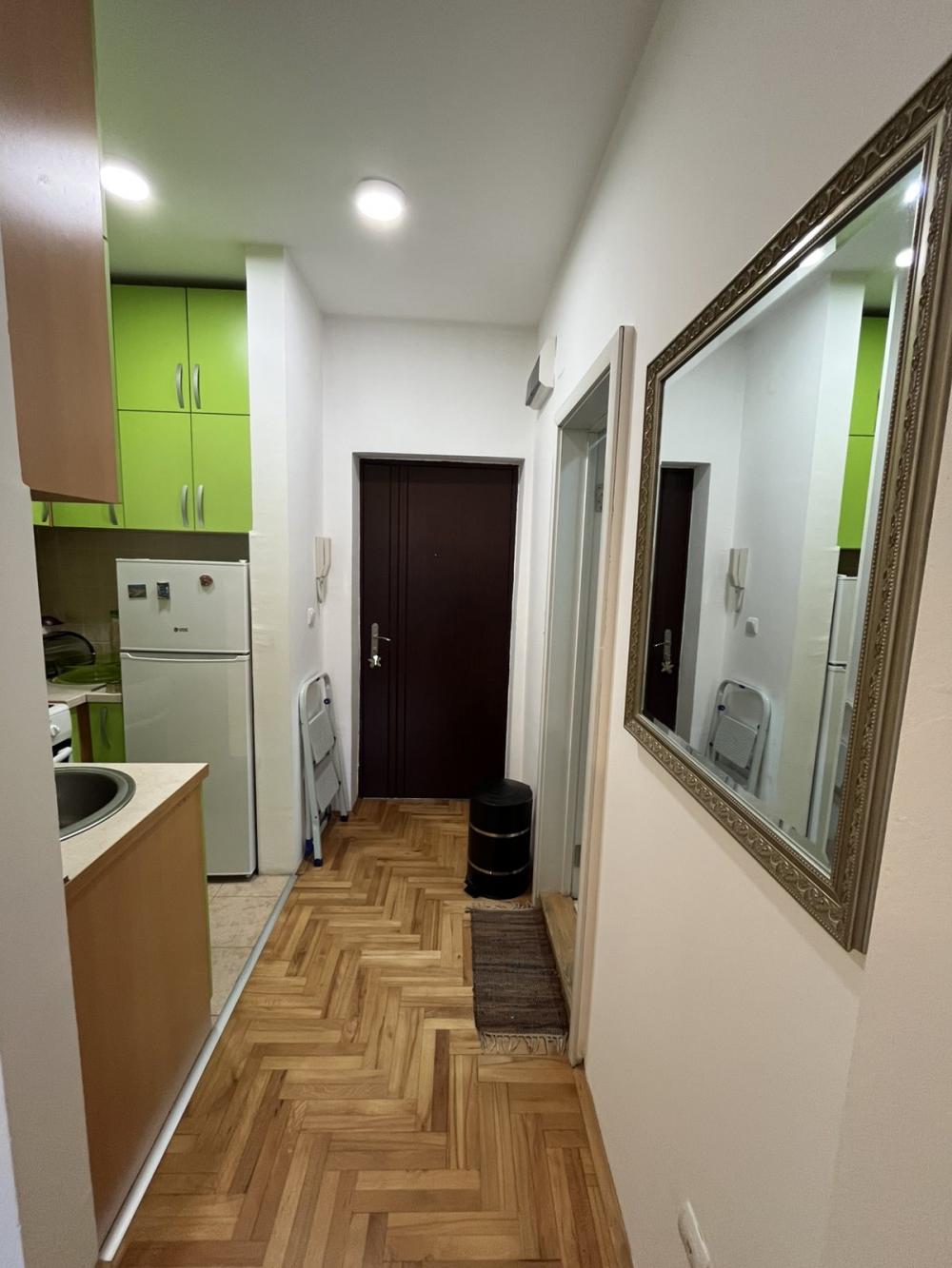 Slika 6 - Dimitrija Tucovića, Jednosoban stan za izdavanje, 28m2, 400€