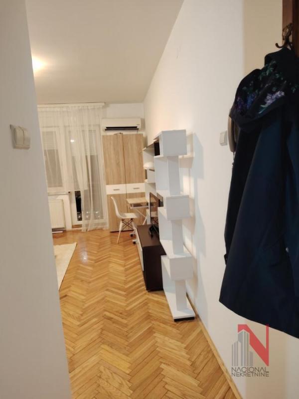 Slika 1 - DANILA KISA, Jednosoban stan za izdavanje, 26m2, 300€