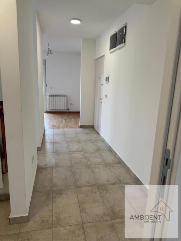 Slika 1 - Dvosoban stan na prodaju, 42m2, 120.000€