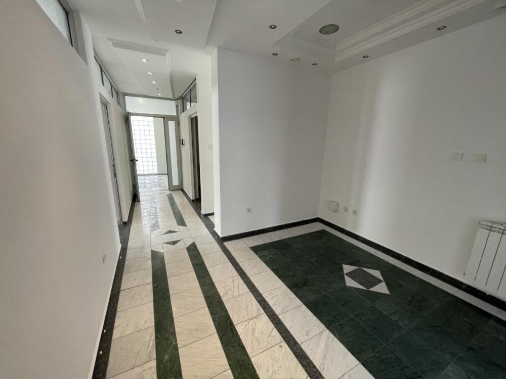 Slika 8 -  Lokal za izdavanje, 245m2, 2.000€