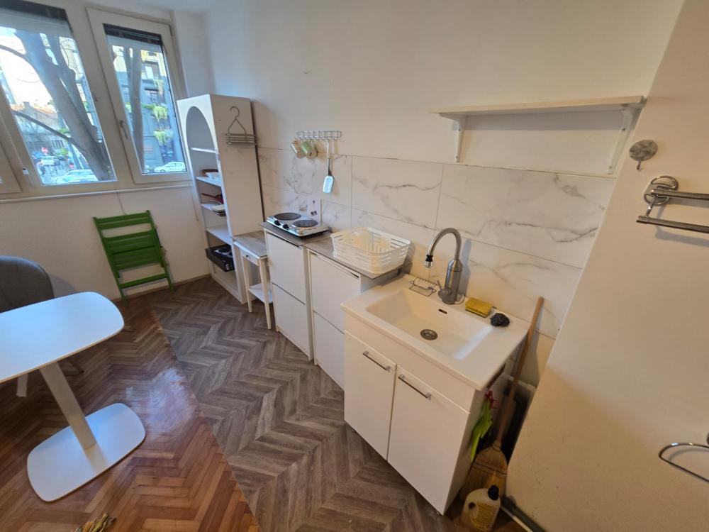 Slika 5 - Mike Alasa, Dvosoban stan za izdavanje, 35m2, 550€