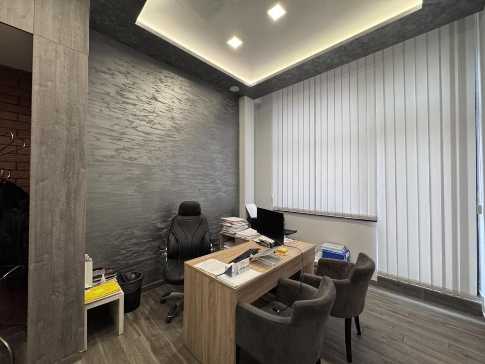 Slika 5 -  Lokal na prodaju, 207m2, 738.510€