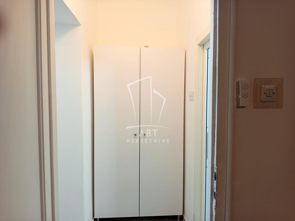 Slika 6 - Kralja Petra, Dvosoban stan za izdavanje, 75m2, 700€