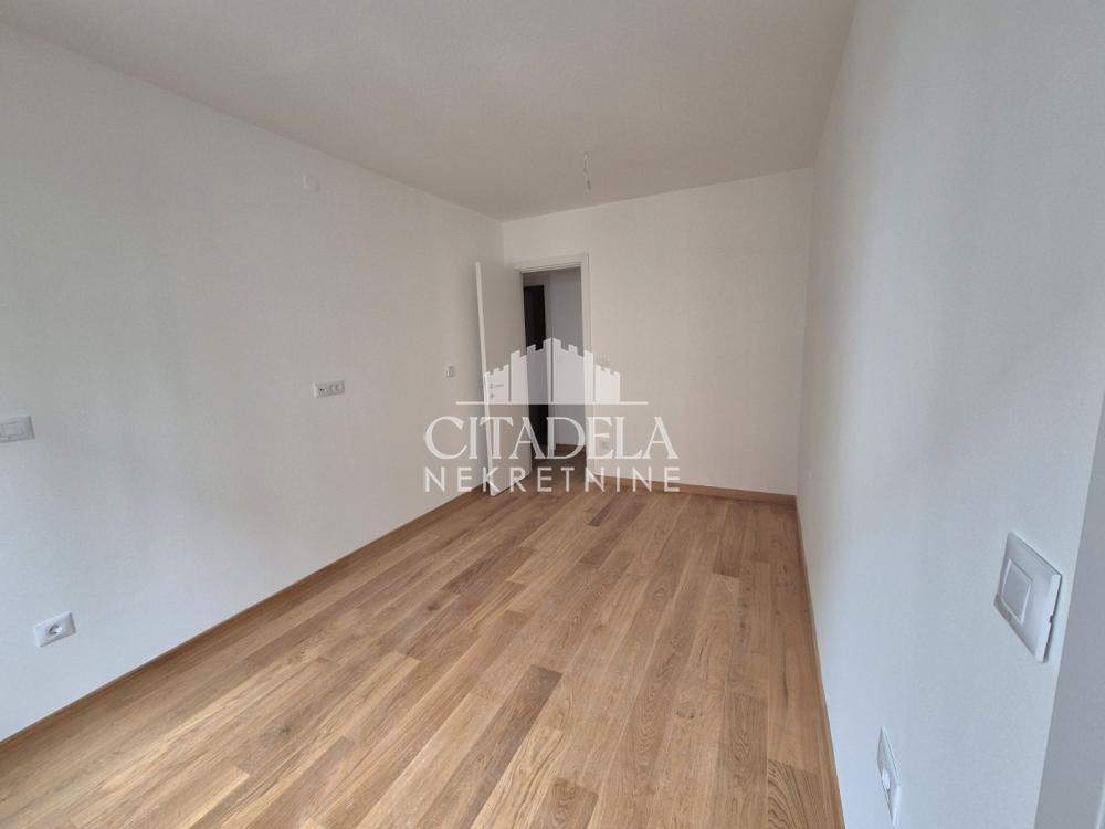 Slika 9 - Vojvode Stepe, Trosoban stan na prodaju, 70m2, 270.000€