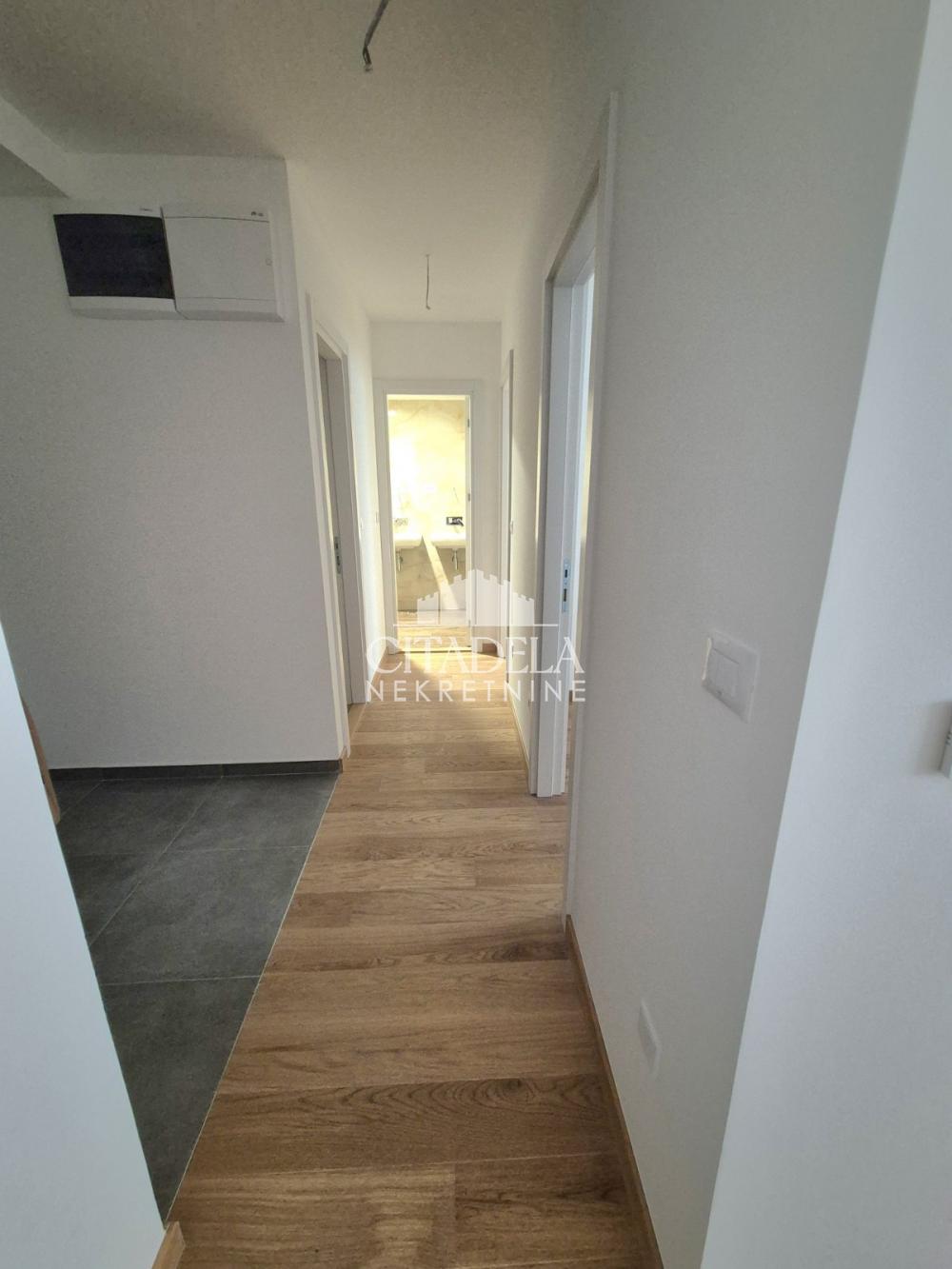 Slika 10 - Vojvode Stepe, Trosoban stan na prodaju, 70m2, 270.000€