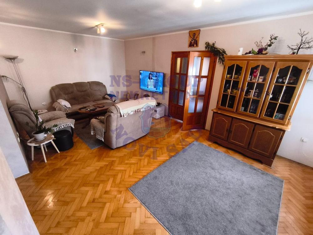 Slika 1 - Četvorosoban stan na prodaju, 92m2, 201.600€