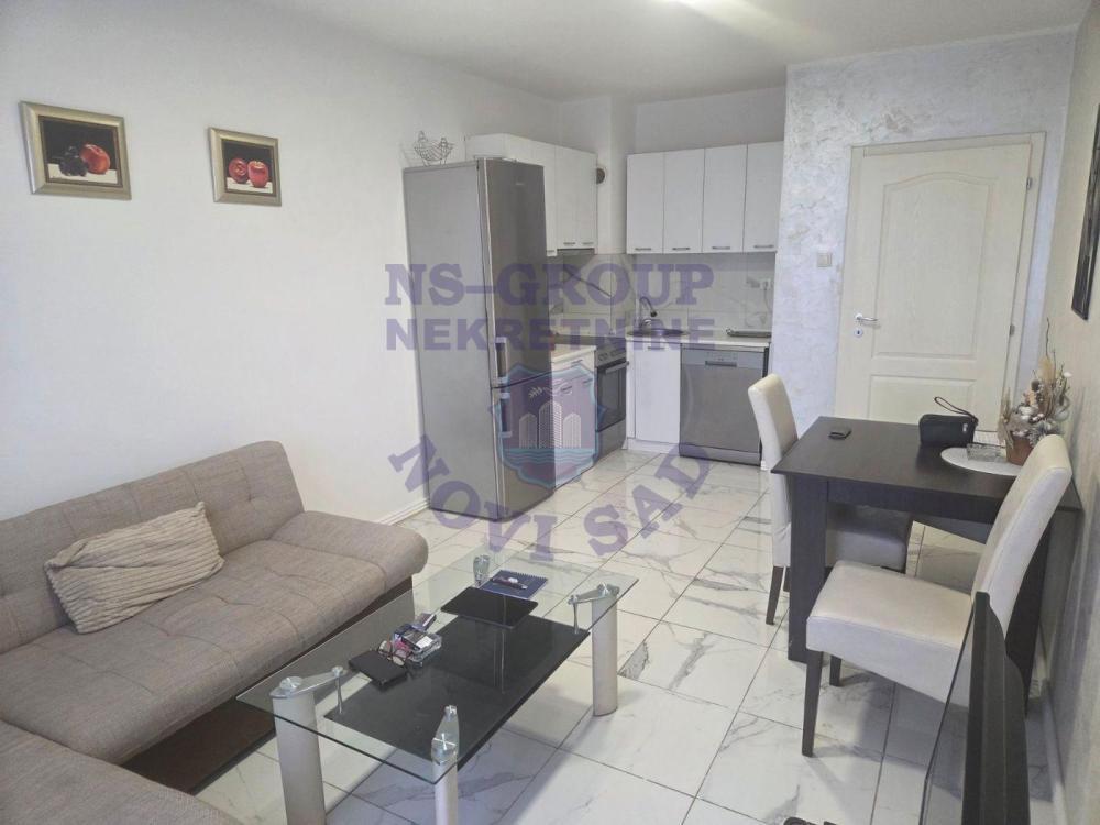Glavna slika -Petosoban stan na prodaju, 94m2, 220.400€