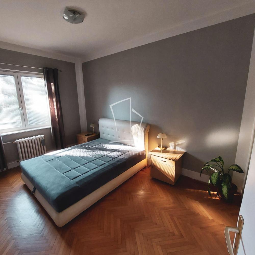 Slika 1 - Bulevar kneza Aleksandra Karađorđevića, Trosoban stan za izdavanje, 74m2, 1.200€