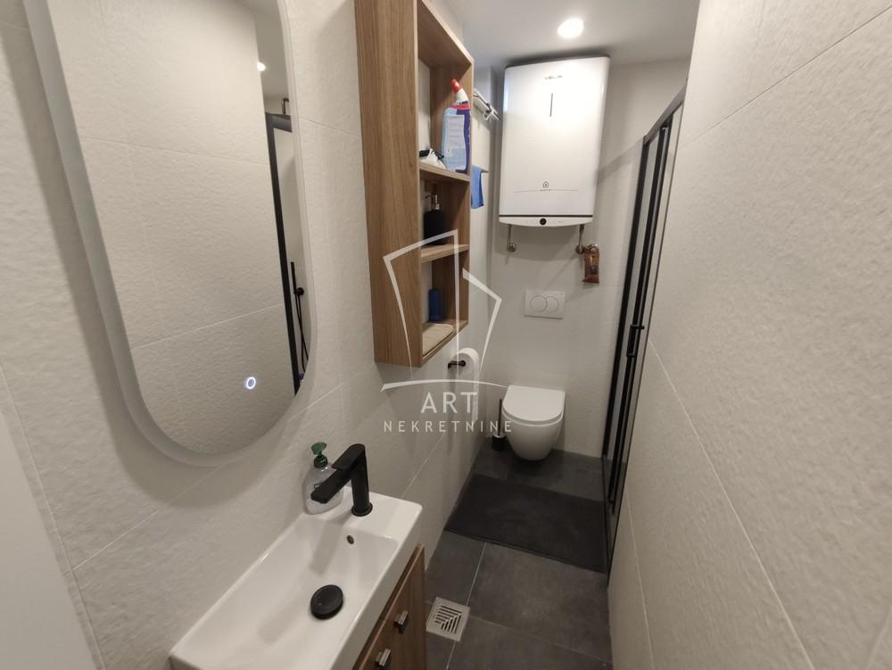 Slika 9 - Fruškogorska,  Lokal za izdavanje, 55m2, 650€