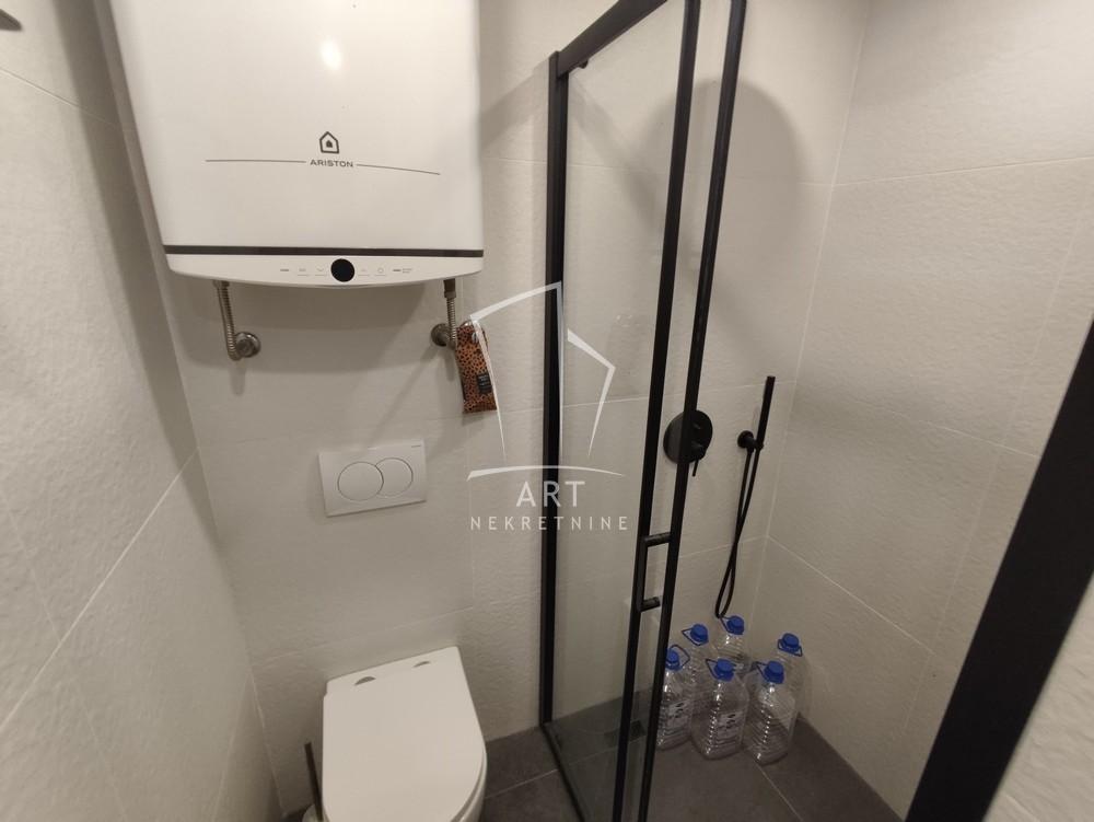 Slika 10 - Fruškogorska,  Lokal za izdavanje, 55m2, 650€