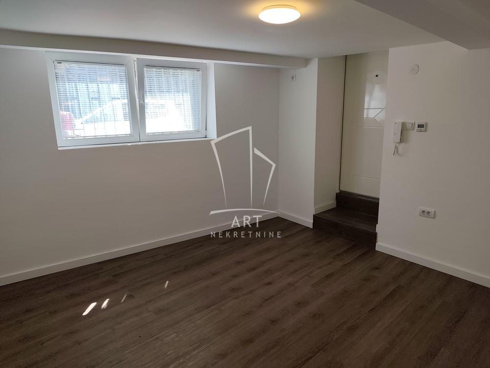 Slika 3 - Fruškogorska,  Lokal za izdavanje, 55m2, 650€