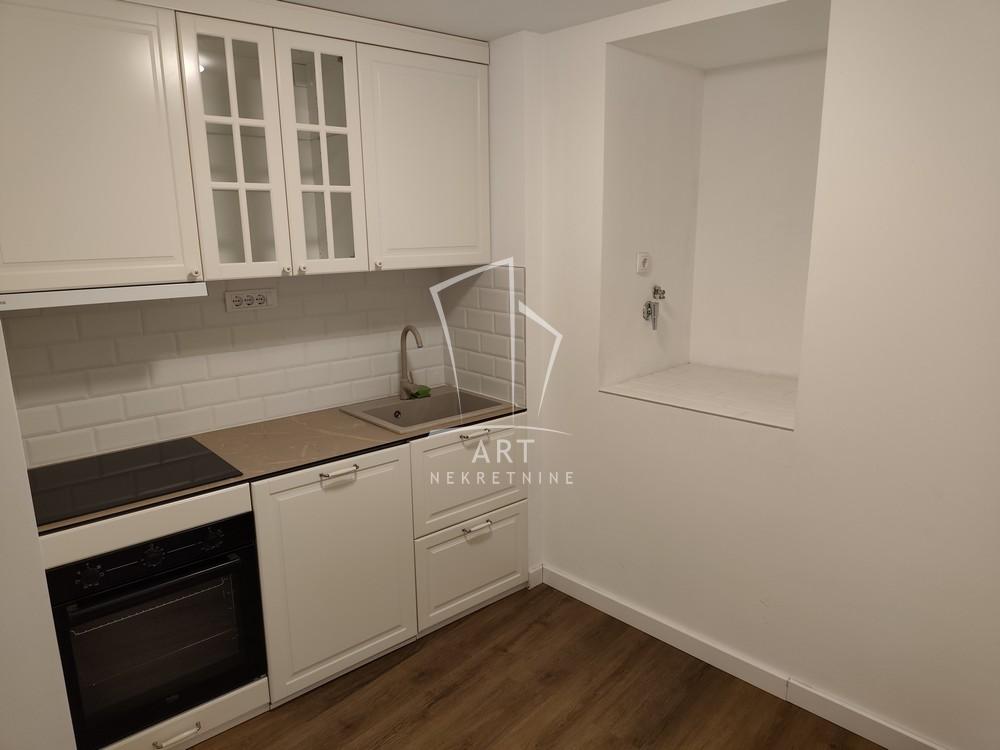 Slika 7 - Fruškogorska,  Lokal za izdavanje, 55m2, 650€